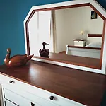 Lena 公寓 *
