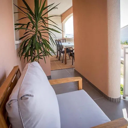 Lena Apartament Pakoštane