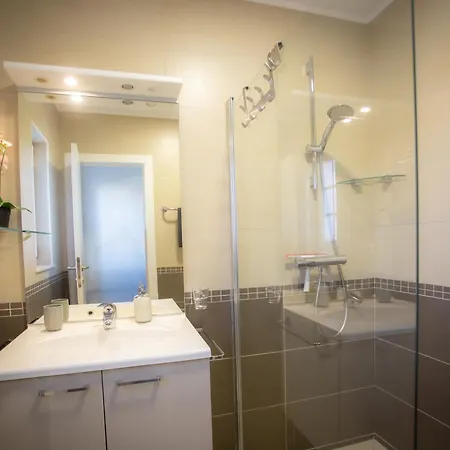 Lena Apartament
