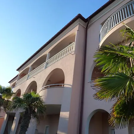 Apartmán Lena