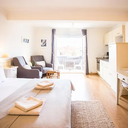 Lena Apartament *