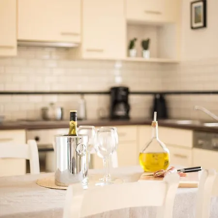 Lena 公寓 Pakoštane